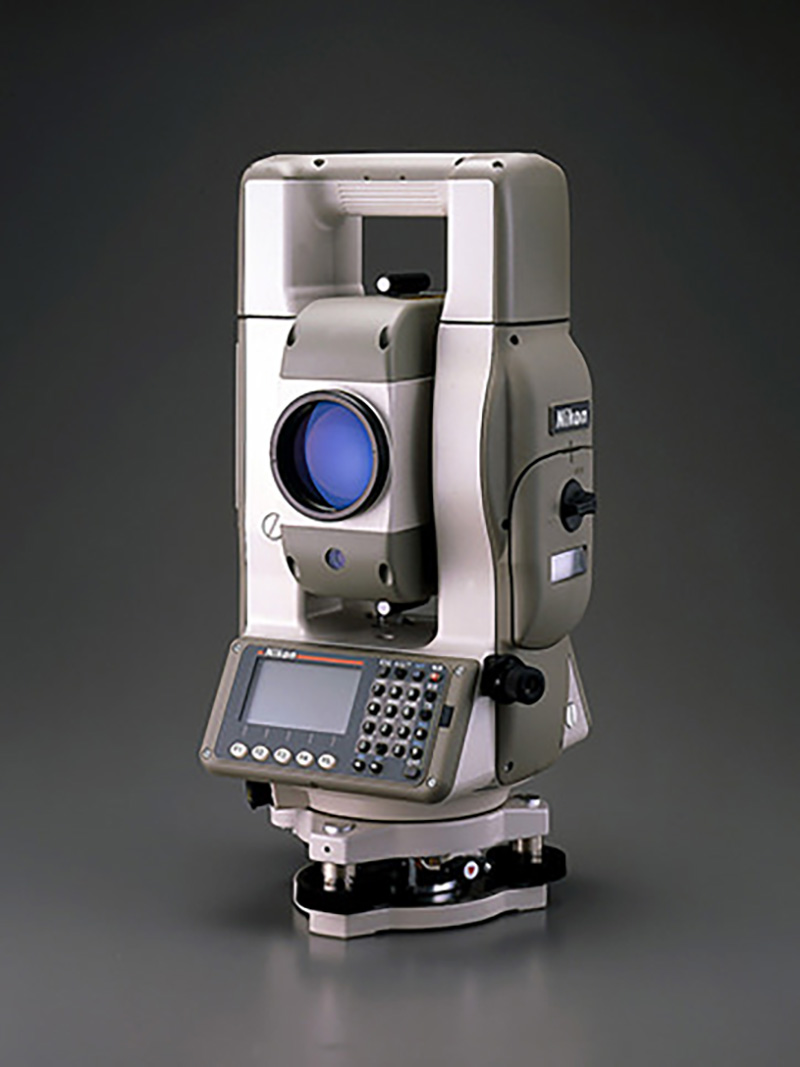 Total Station GF-212 and 215C