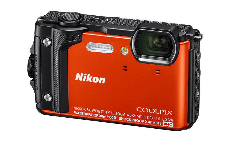 COOLPIX W300